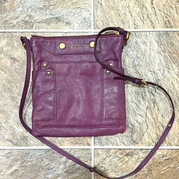 Marc By Marc Jacob’s crossbody - Picture 1 of 5